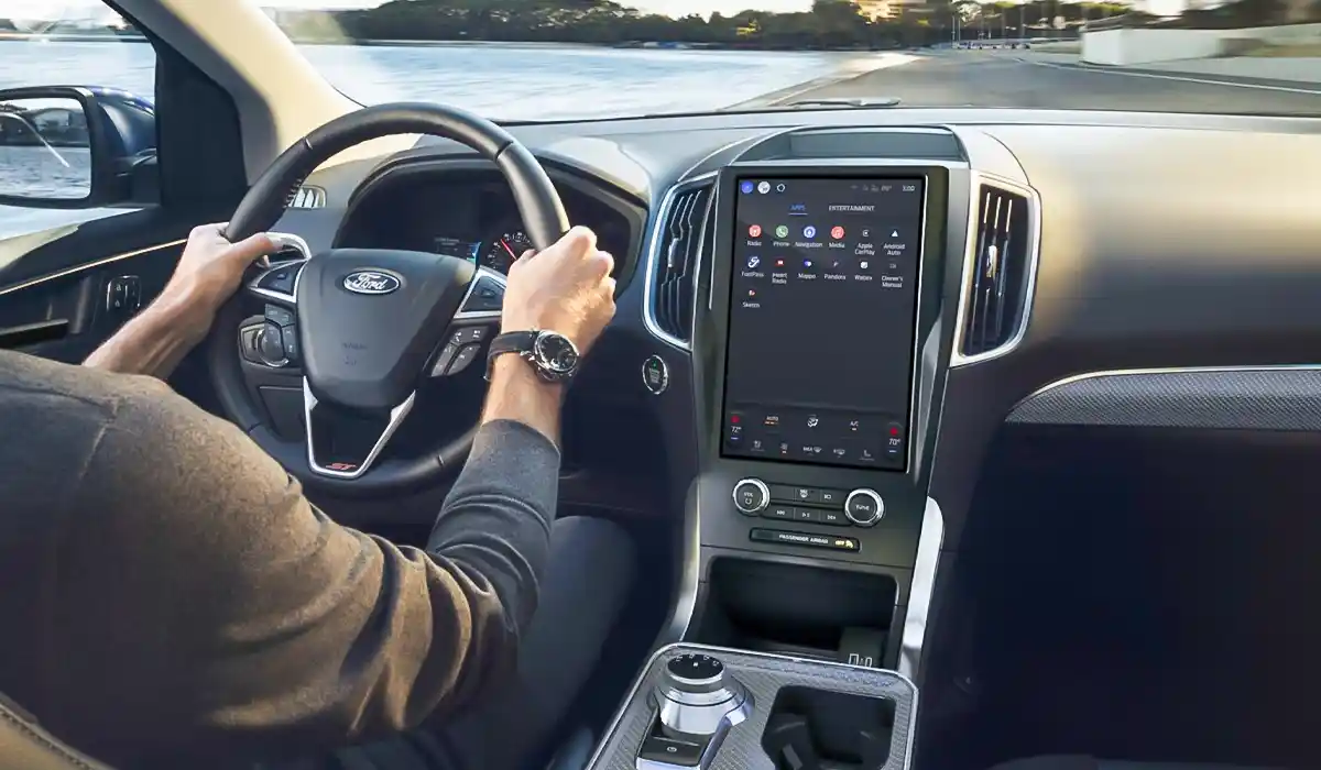 2025 Ford Edge: The Comfortable Experience Luxury SUV Reviews