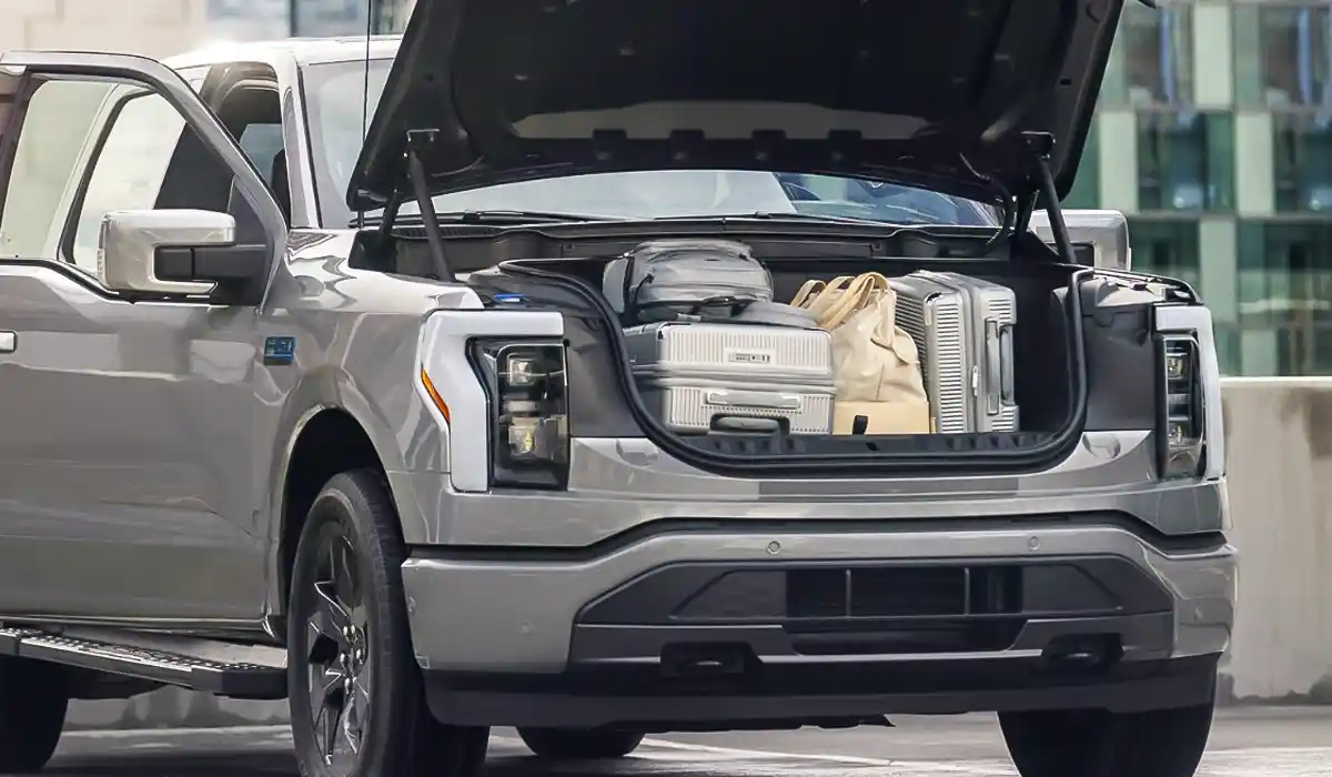 2025 Ford F150 Lightning