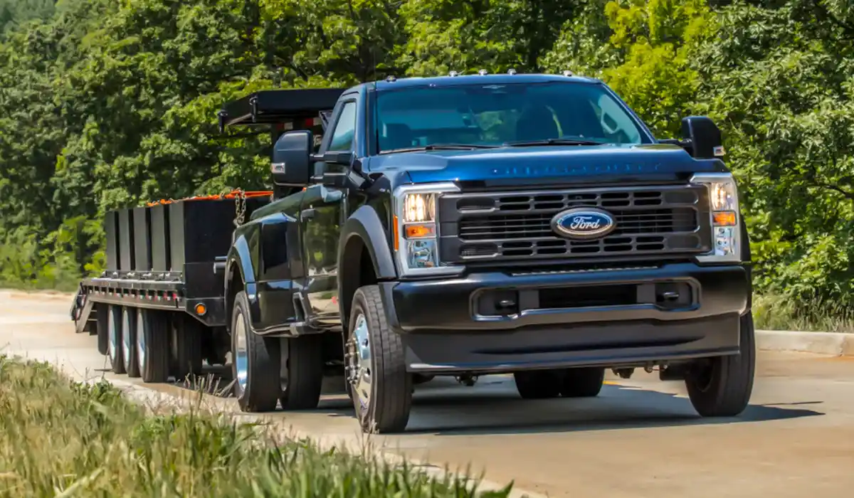 2027 Ford F350