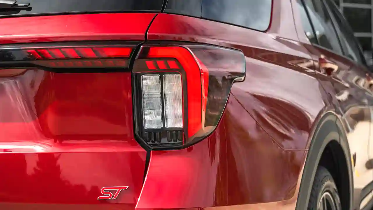 2027 Ford Explorer with new packages, expanded V6 options 2027-ford-explorer