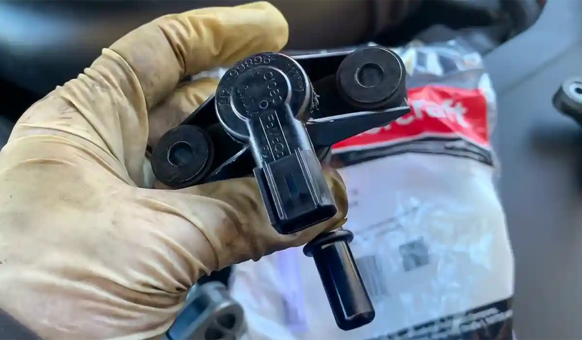 P0456 indicates a very small EVAP system leak, often caused by a loose gas cap, faulty purge or vent valve, or cracked hoses, and requires systematic inspection and testing to locate. Ford P0456 EVAP Very Small Leak